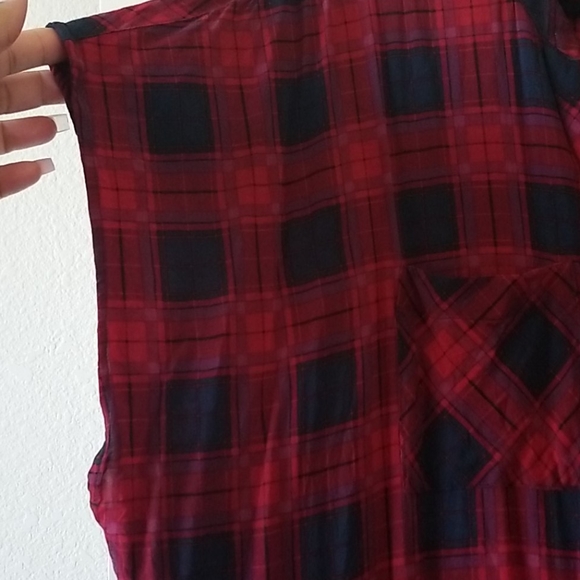 Torrid button down blouse - Picture 2 of 6